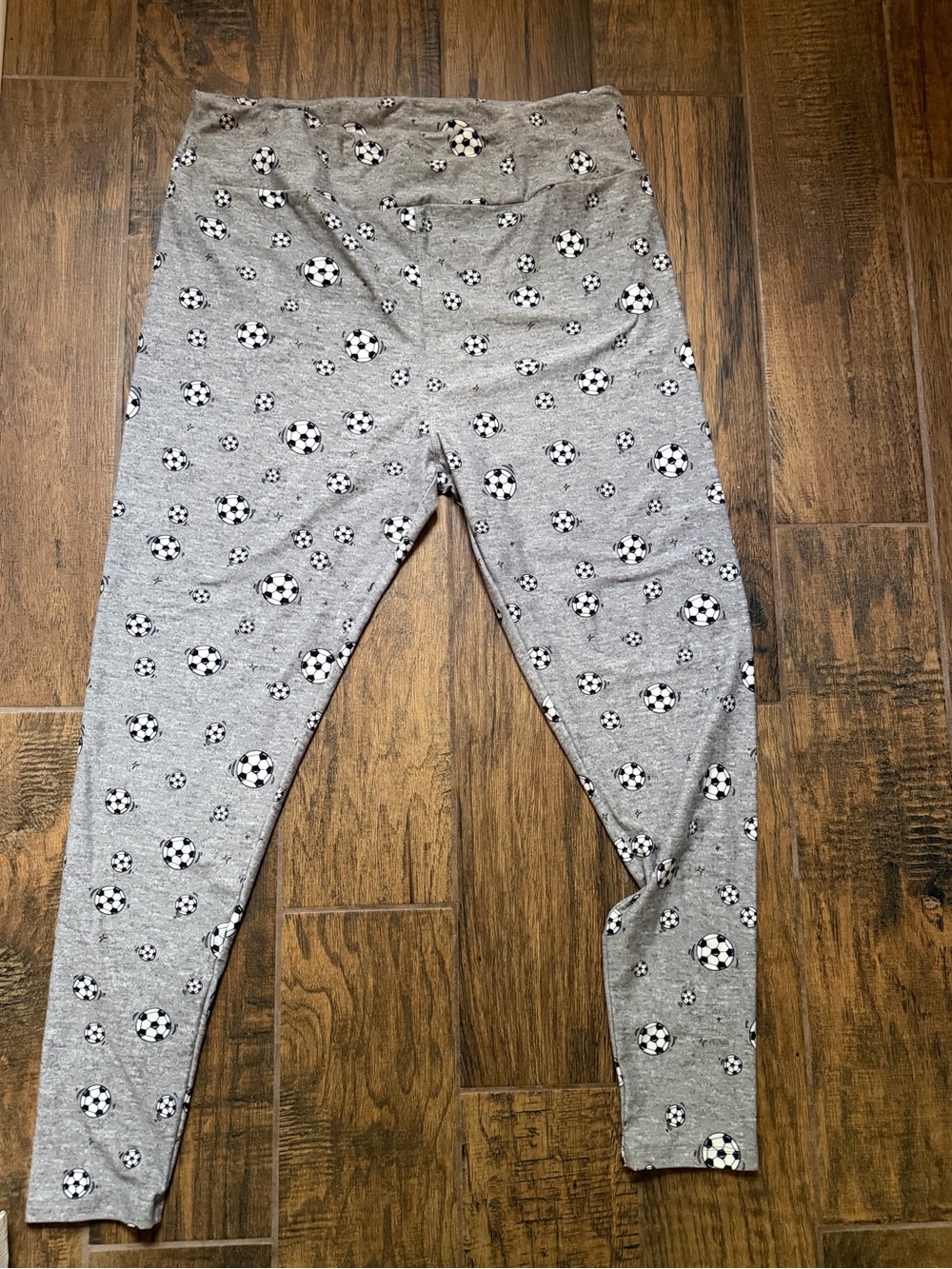 LuLaRoe Gray Soccer Print Leggings